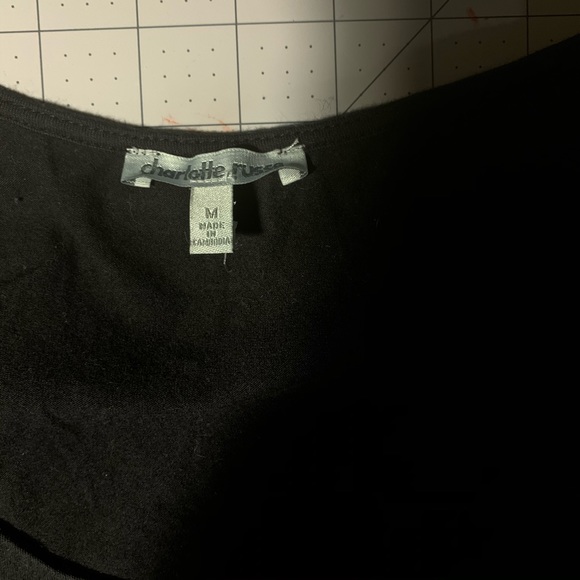 Tops - Picture 6 of 7